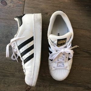 Adidas Superstars Sneakers